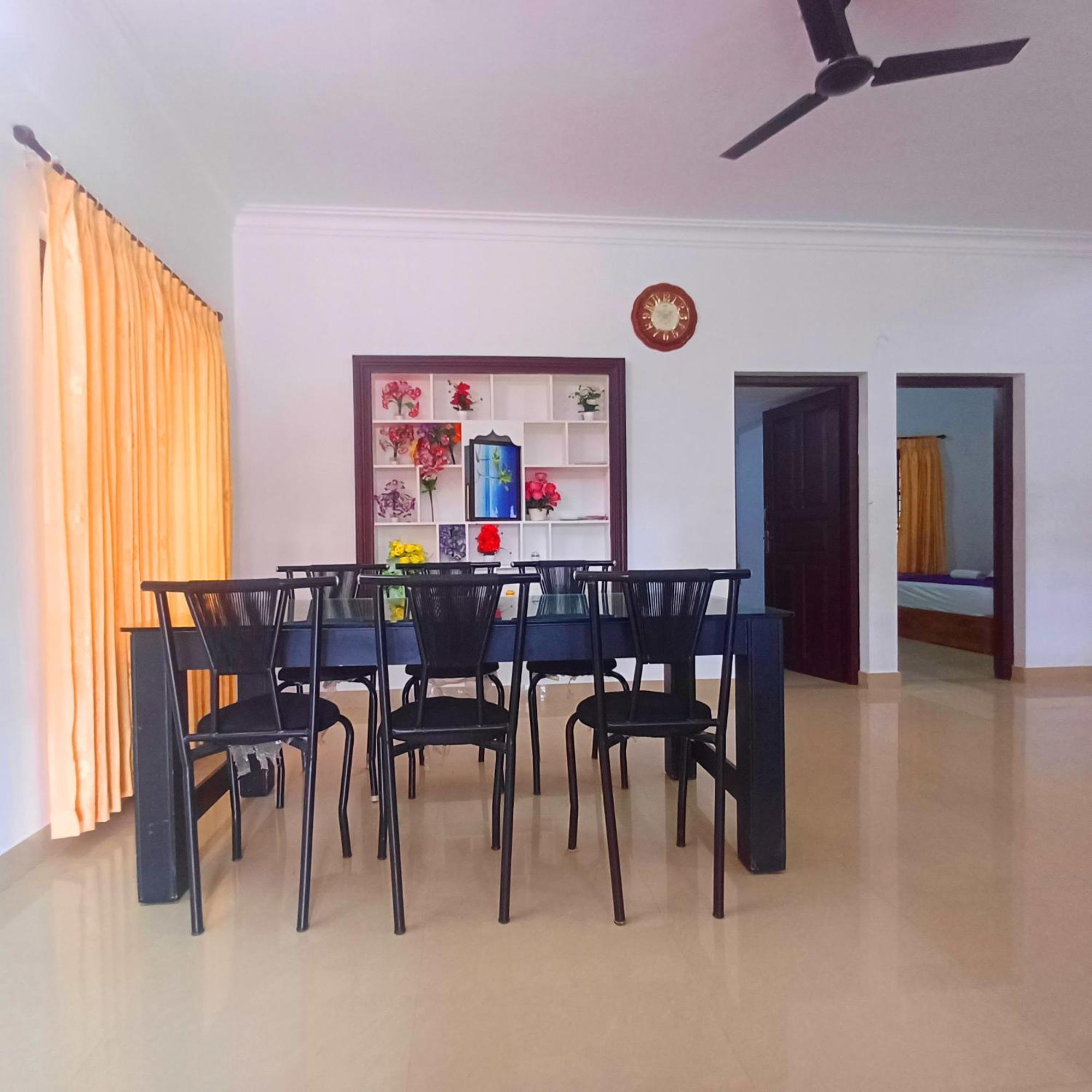 Wayanad Empire Budget Villa 칼파타 외부 사진
